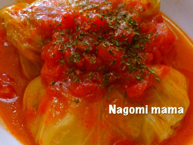 *トマトで煮込んだロールキャベツ*